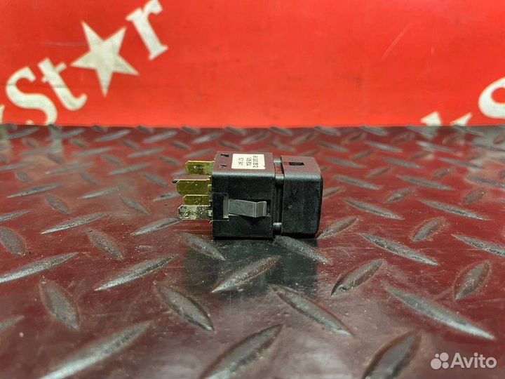 Кнопка рециркуляции воздуха