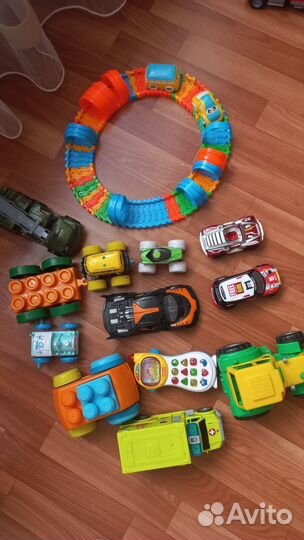 Большой пакет машинок