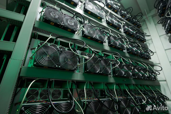 Размещение асиков, Майнинг отель