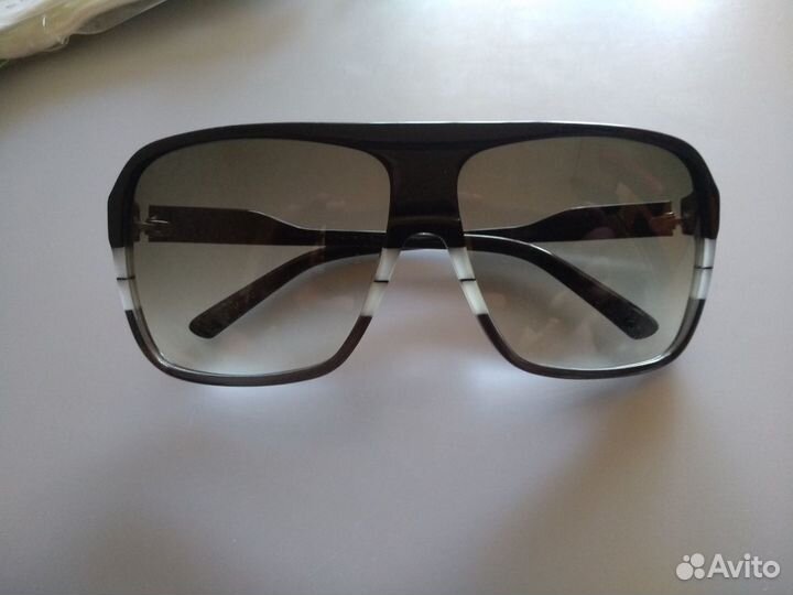 Солнцезащитные очки Мarck Jacobs