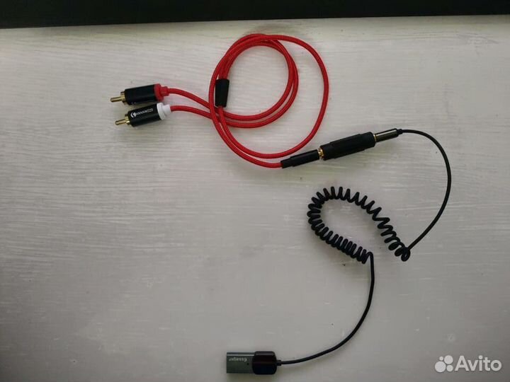 Кабель 2 RCA - AUX - Bluetooth
