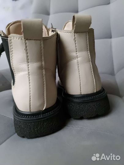 Ботинки для девочки