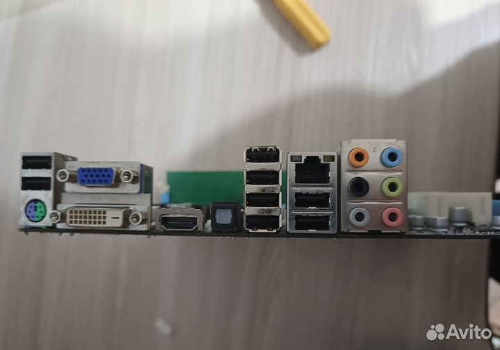 Материнская плата gigabyte с процессором i3