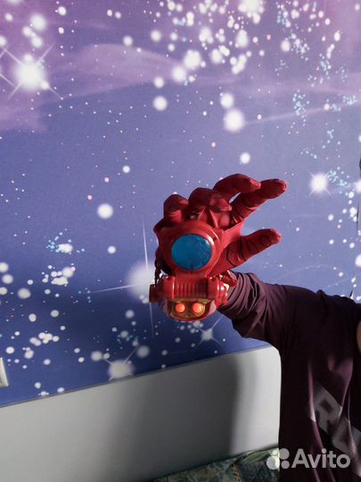 Игрушка Рука железного человека