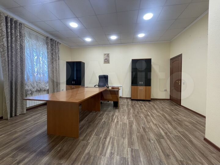 Офис, 103 м²