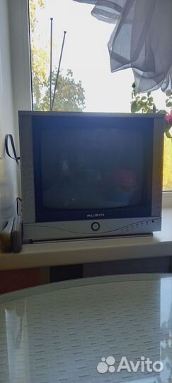 Телевизор