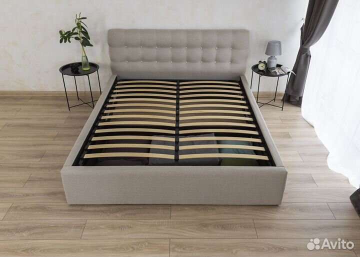 Кровать с матрасом двуспальная 160х200 Марсель