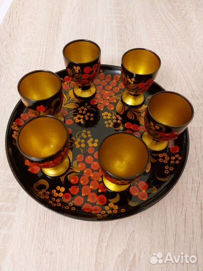Поднос с рюмками Хохлома