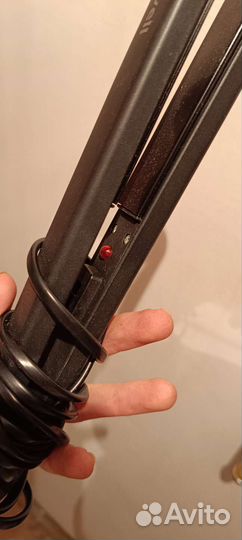 Выпрямитель для волос Максвелл