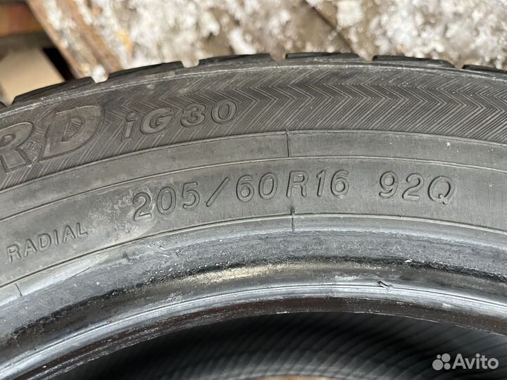 Yokohama Ice Guard IG30 205/60 R16 92G