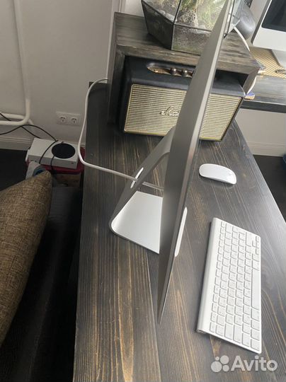 Apple iMac 21.5-inch