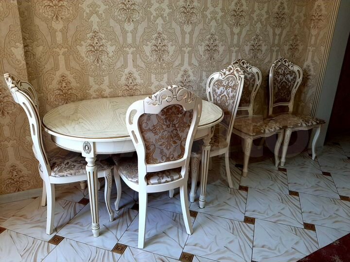 2-к. квартира, 50 м², 2/11 эт.