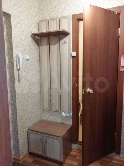 1-к. квартира, 32 м², 9/10 эт.
