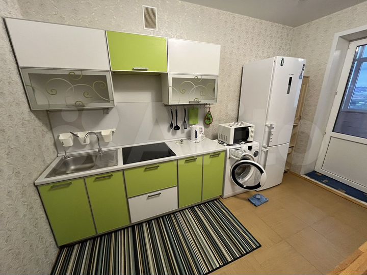 1-к. квартира, 42 м², 4/10 эт.