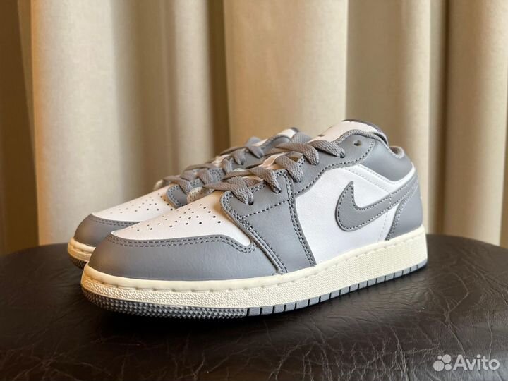 Nike Air Jordan 1 Low GS 