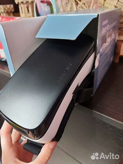 Очки виртуальной реальности samsung gear vr