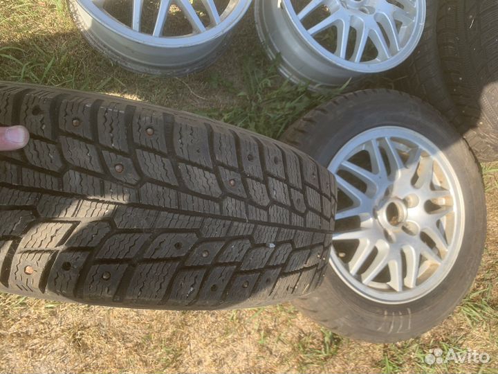 Michelin X-Ice North 195/60 R15