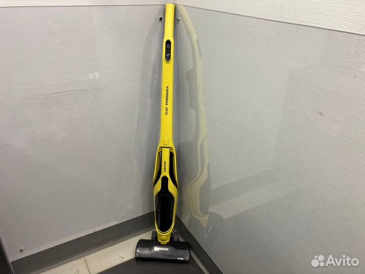 Пылесос ручной Samsung SS60K6030KY