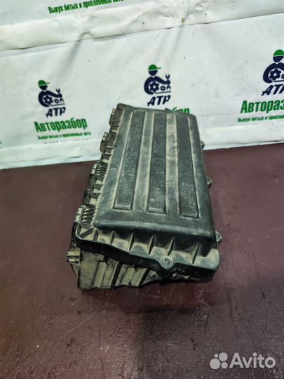 Корпус воздушного фильтра Volkswagen Polo