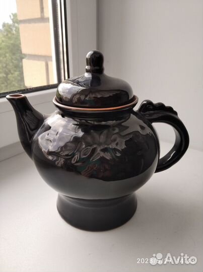 Чайник 1,2 л. и сахарница новые