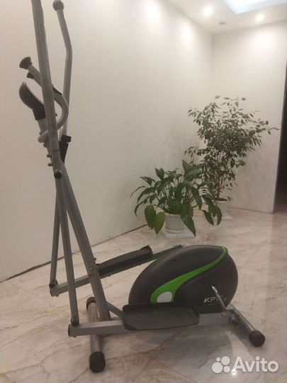 Эллиптический тренажер