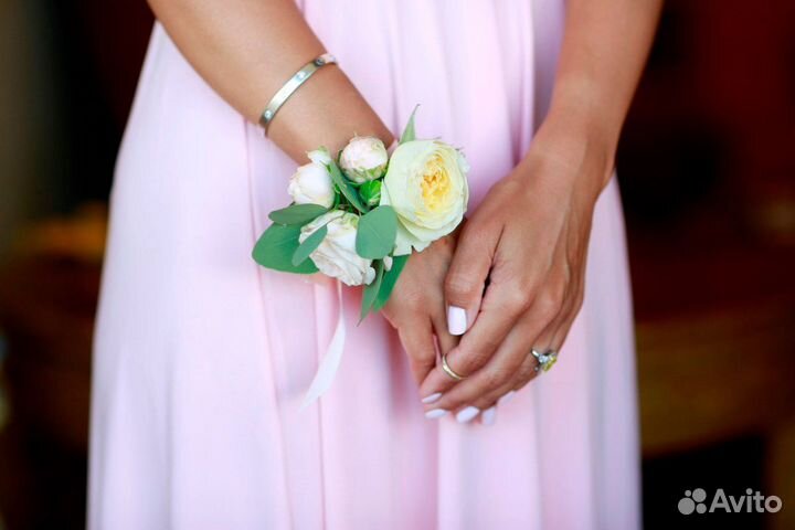 Свадебный букет невесте, бутоньерка, браслет
