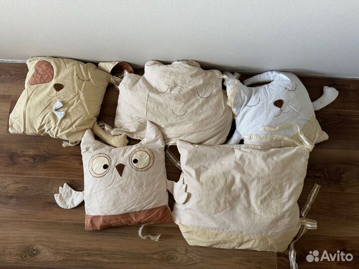 Подушки для бортиков на кровать