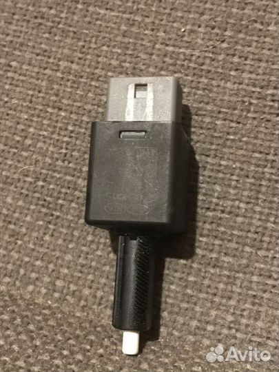 Датчик положения педали тормоза Kia Sportage 4