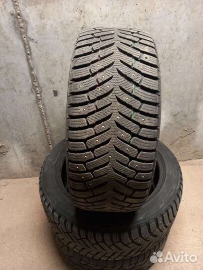 Toyo Versado LX 23.5/45 R18 и 23.5/45 R18