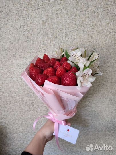 Букет из ягод