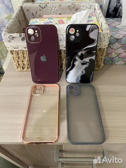 Чехол на iPhone 12