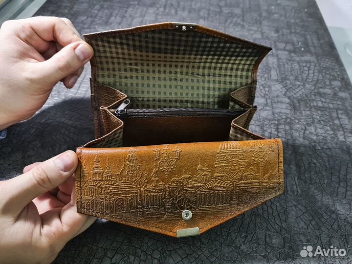 Кошелек с видом Санкт-Петербурга. Натуральная кожа