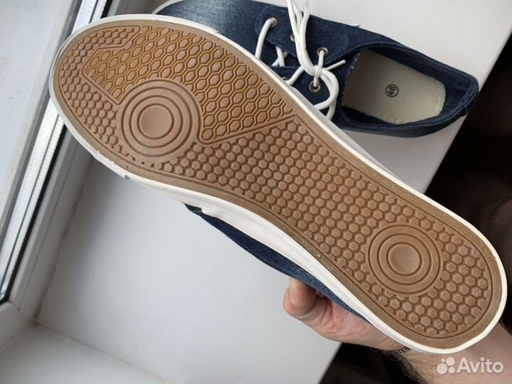 Кеды мужские новые 40 размер