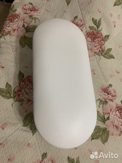 Подставка для рук маникюрная