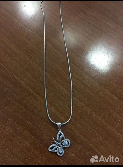 Подвеска бабочка