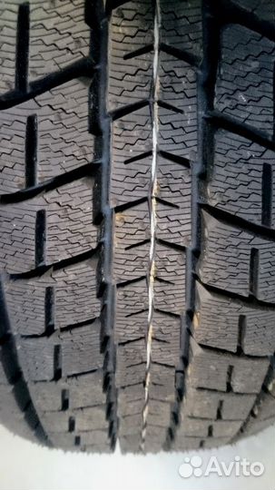 Dunlop Winter Maxx SJ8 235/60 R17 102R