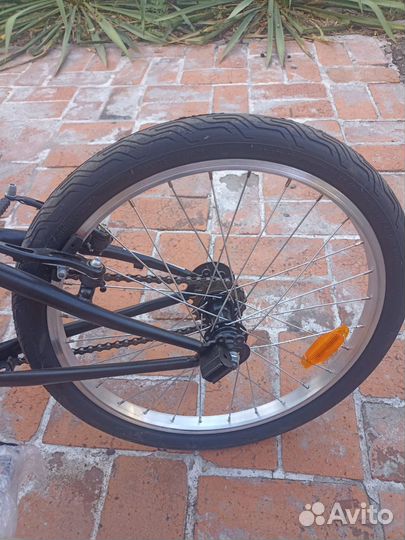 Новый складной велосипед b'twin