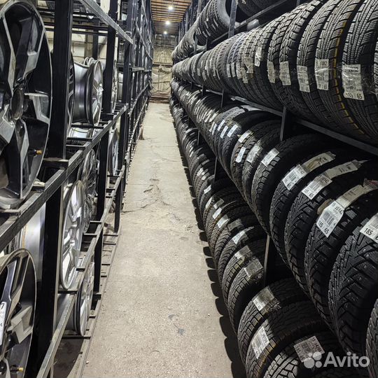 Michelin X-Ice 215/50 R17 95H