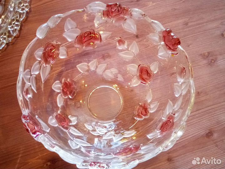 Ваза, тортница, салатник