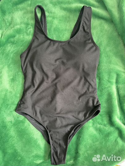 Купальник женский слитный