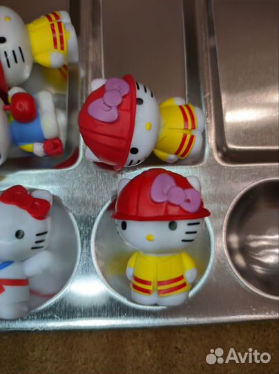 Hello kitty фигурки из яиц