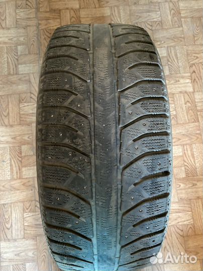 Bridgestone Ice Cruiser 7000 235/55 R18