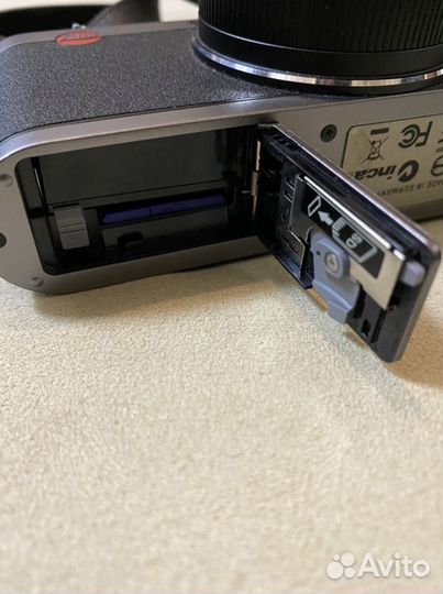 Leica X1 + видоискатель + чехол