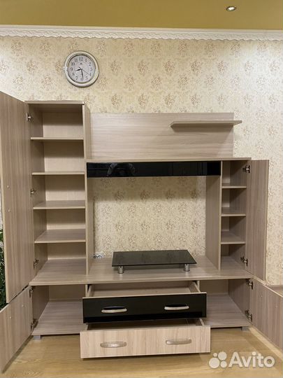 Стенка под телевизор