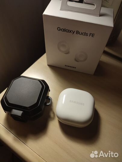 Беспроводные наушники Samsung Galaxy Buds FE