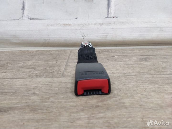 Фиксатор (замок) ремня безопасности задний Albea