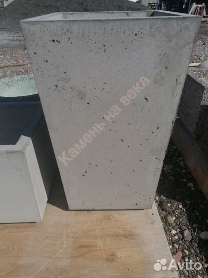 Вазон бетонный в стиле лофт
