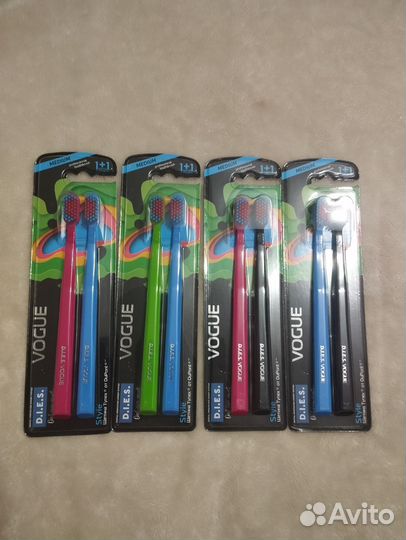 Зубная щетка