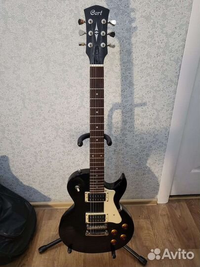 Электрогитара