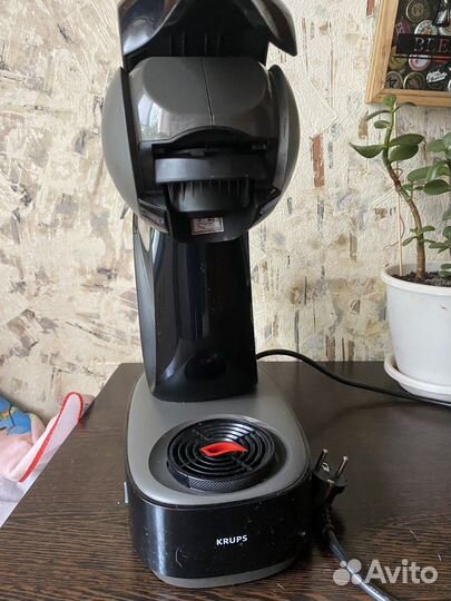 Кофемашина dolce gusto